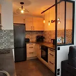 T2 Vue Marina Plages A Pied * Σετ