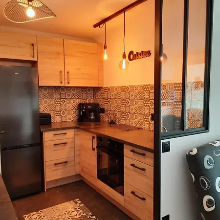 T2 Vue Marina Plages A Pied شقة سُت